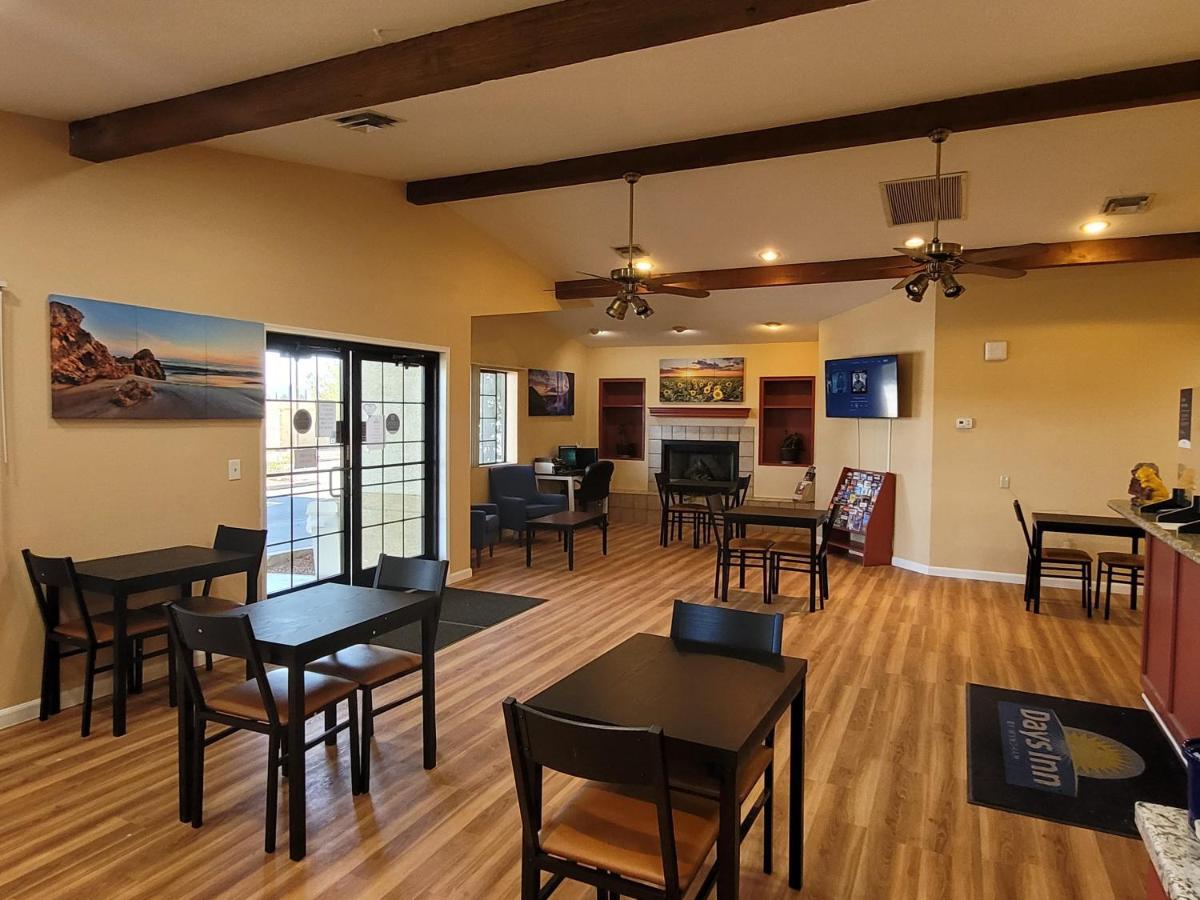 Days Inn By Wyndham Willcox Extérieur photo